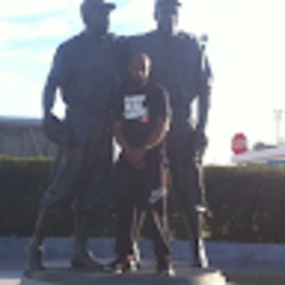 Meet your Posher, Antoine - Picture 1 of 1